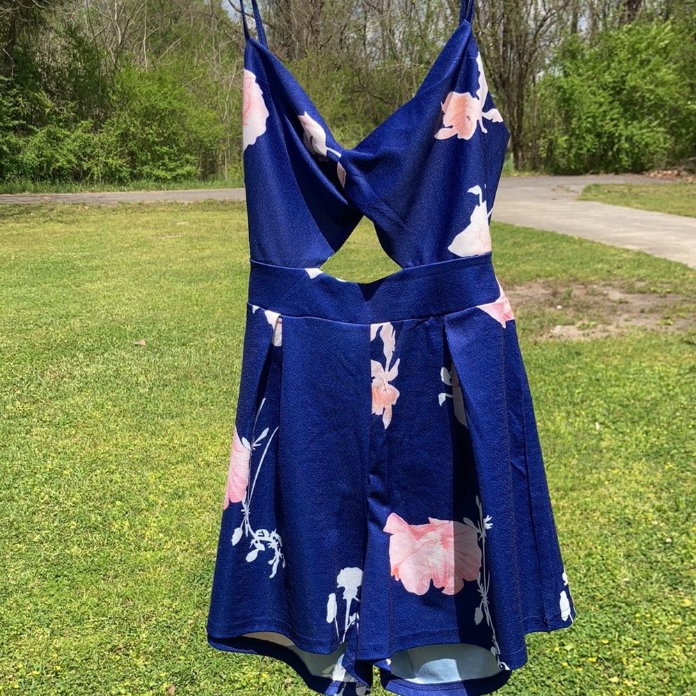 Romper - Picture 3 of 3